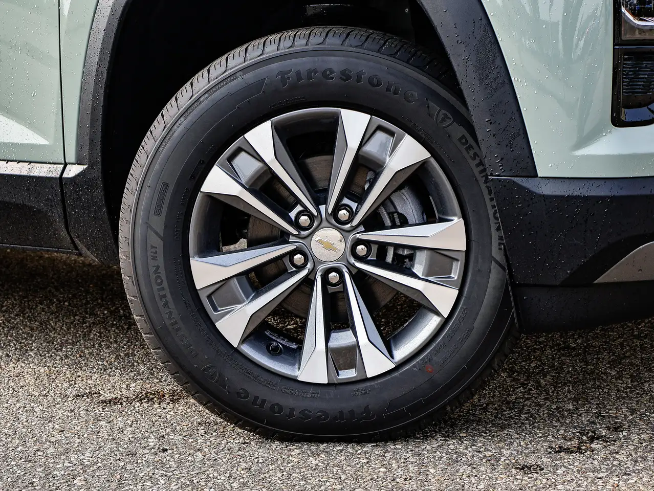 Chevrolet Equinox photo Chevrolet Equinox