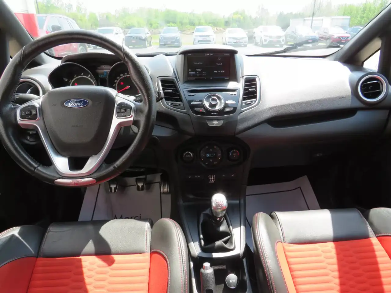 Ford Fiesta снимка Ford Fiesta