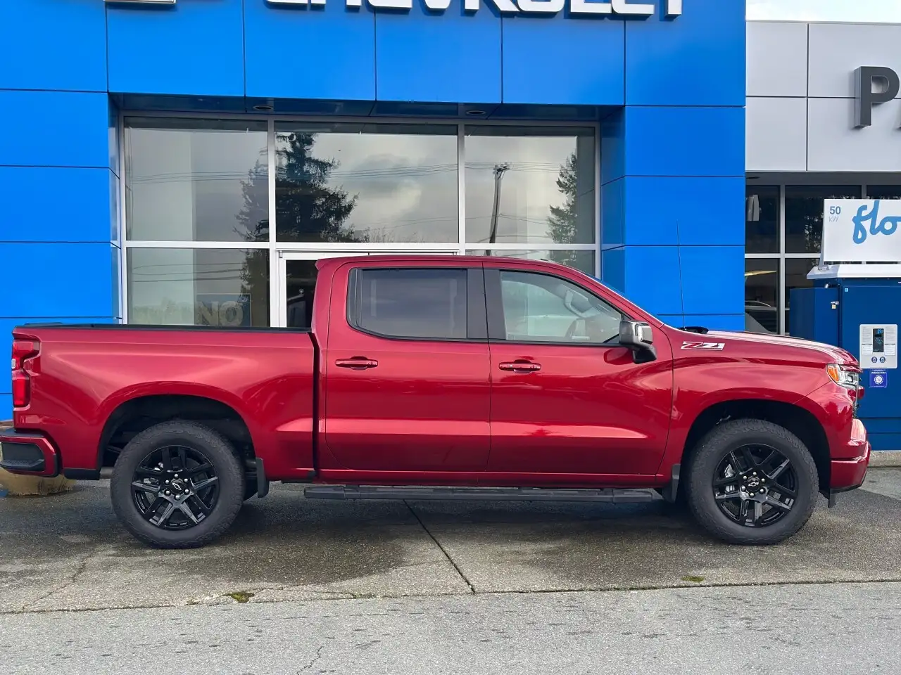 Chevrolet Silverado 1500 photo Chevrolet Silverado 1500