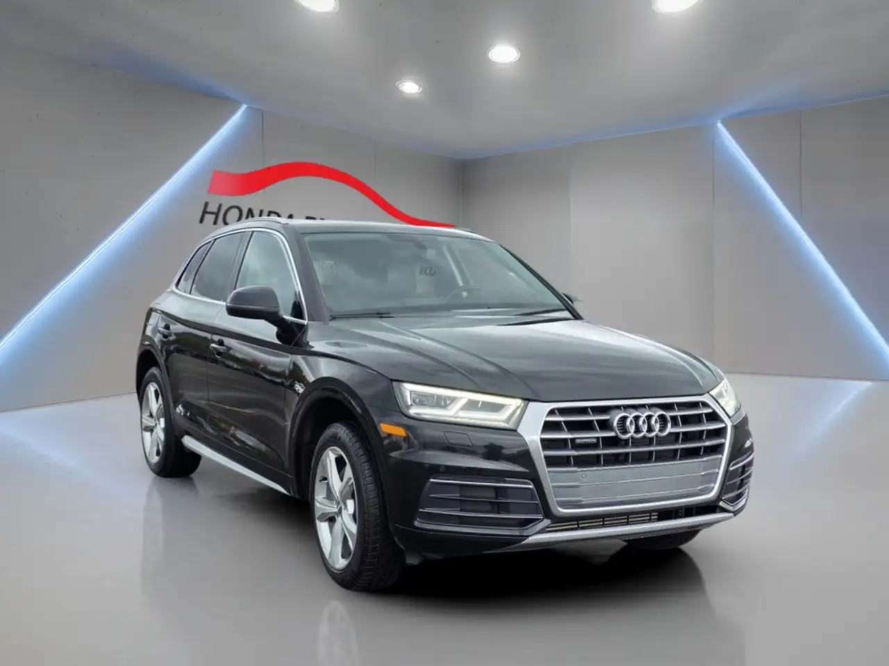 Audi Q5 снимка Audi Q5