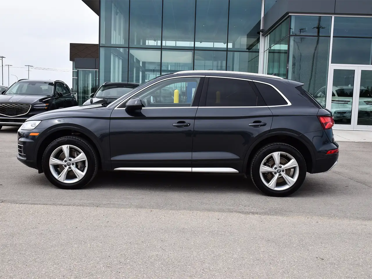Audi Q5 снимка Audi Q5