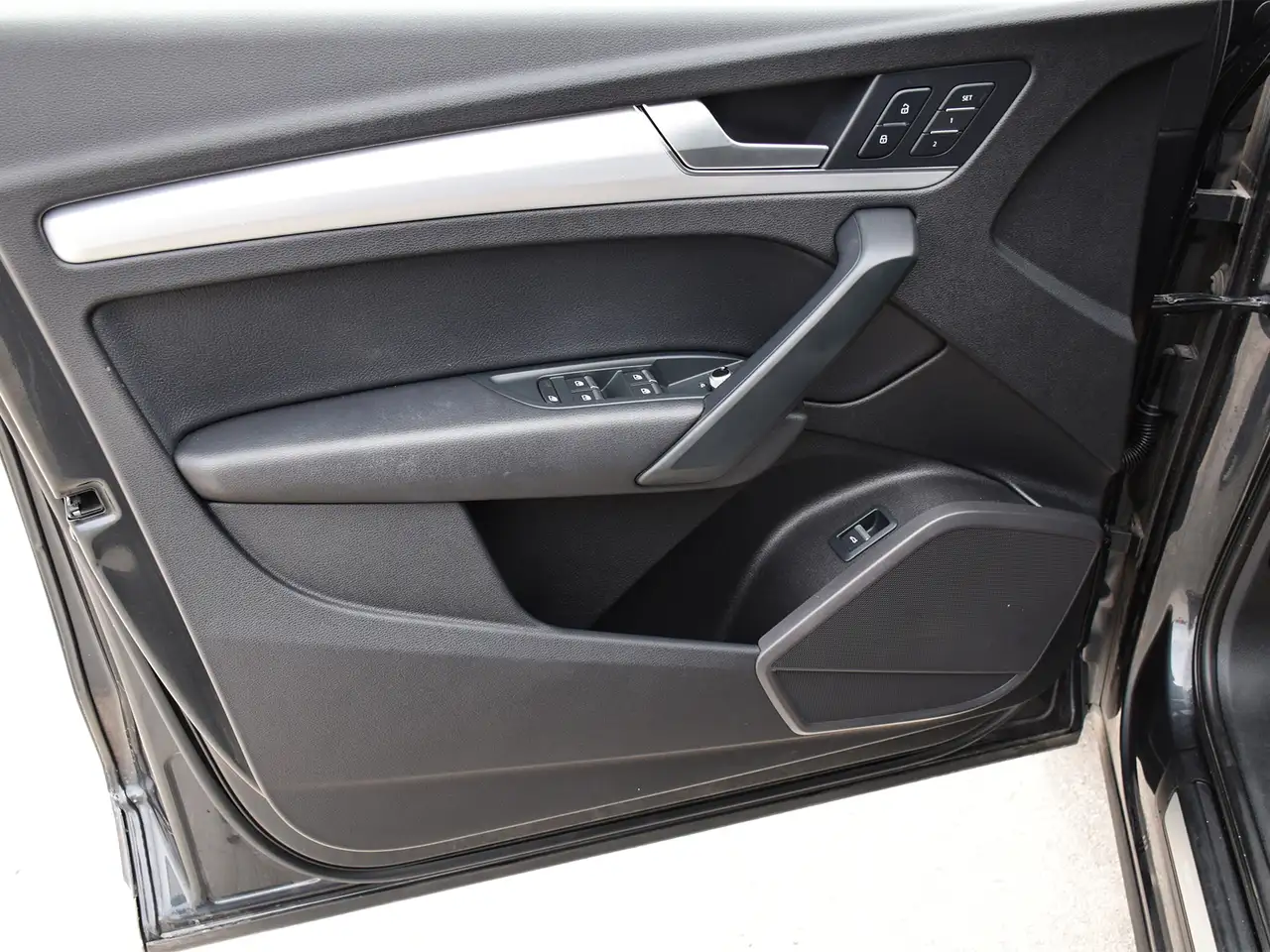 Audi Q5 снимка Audi Q5