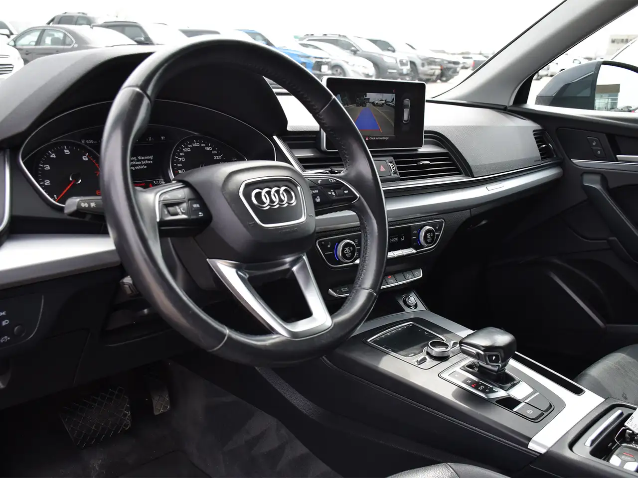 Audi Q5 снимка Audi Q5
