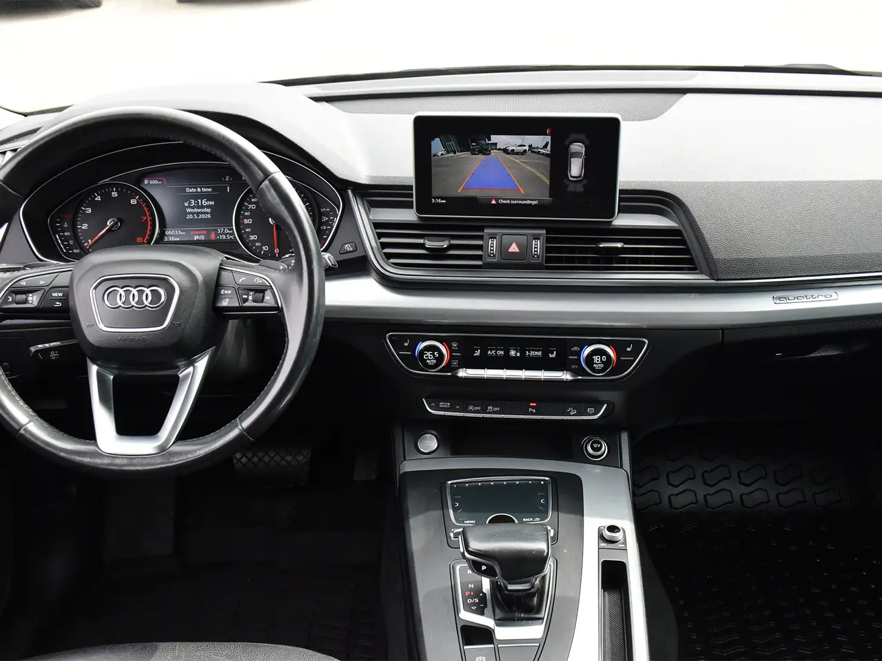 Audi Q5 снимка Audi Q5