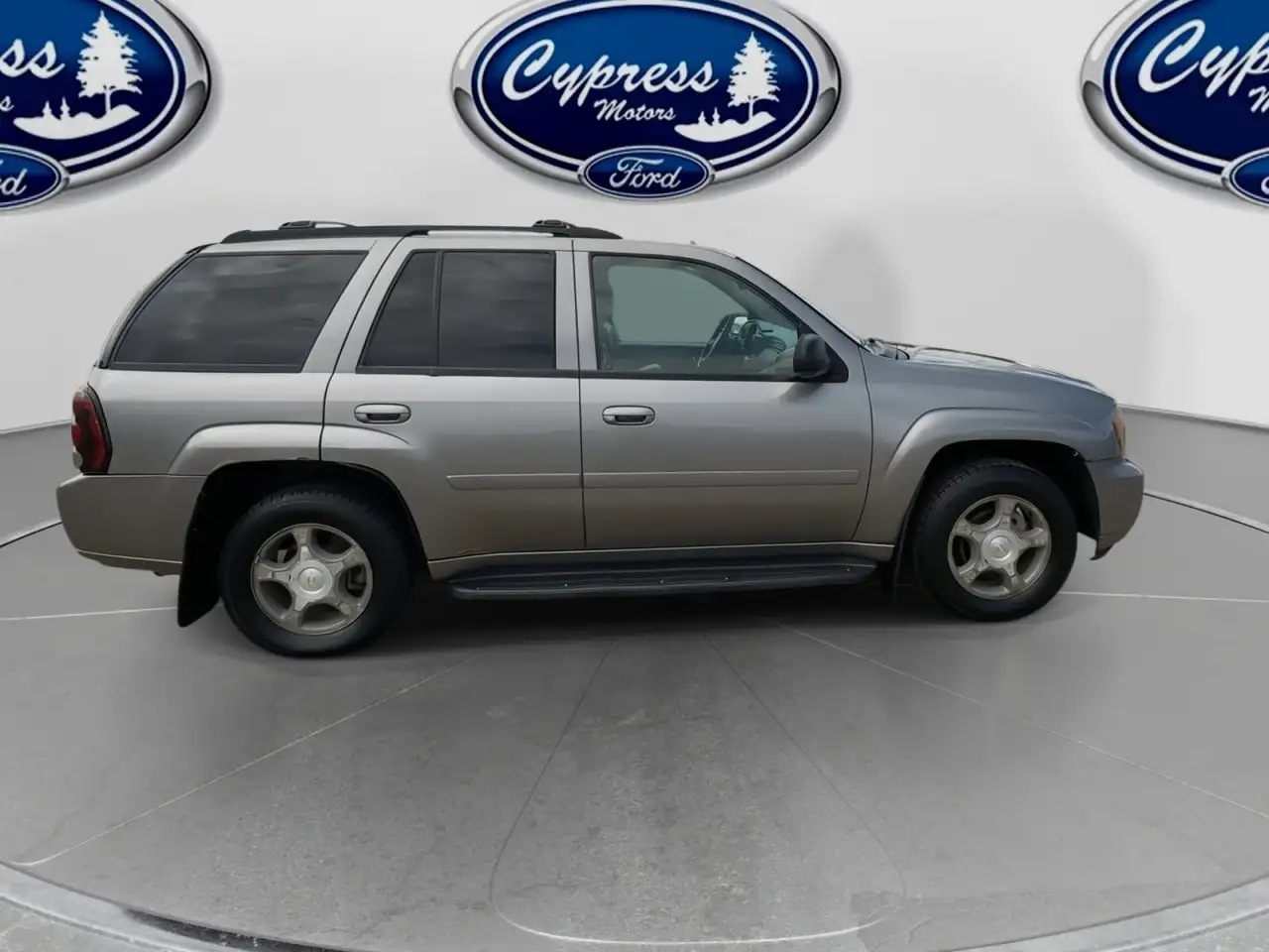 Chevrolet Trailblazer снимка Chevrolet Trailblazer