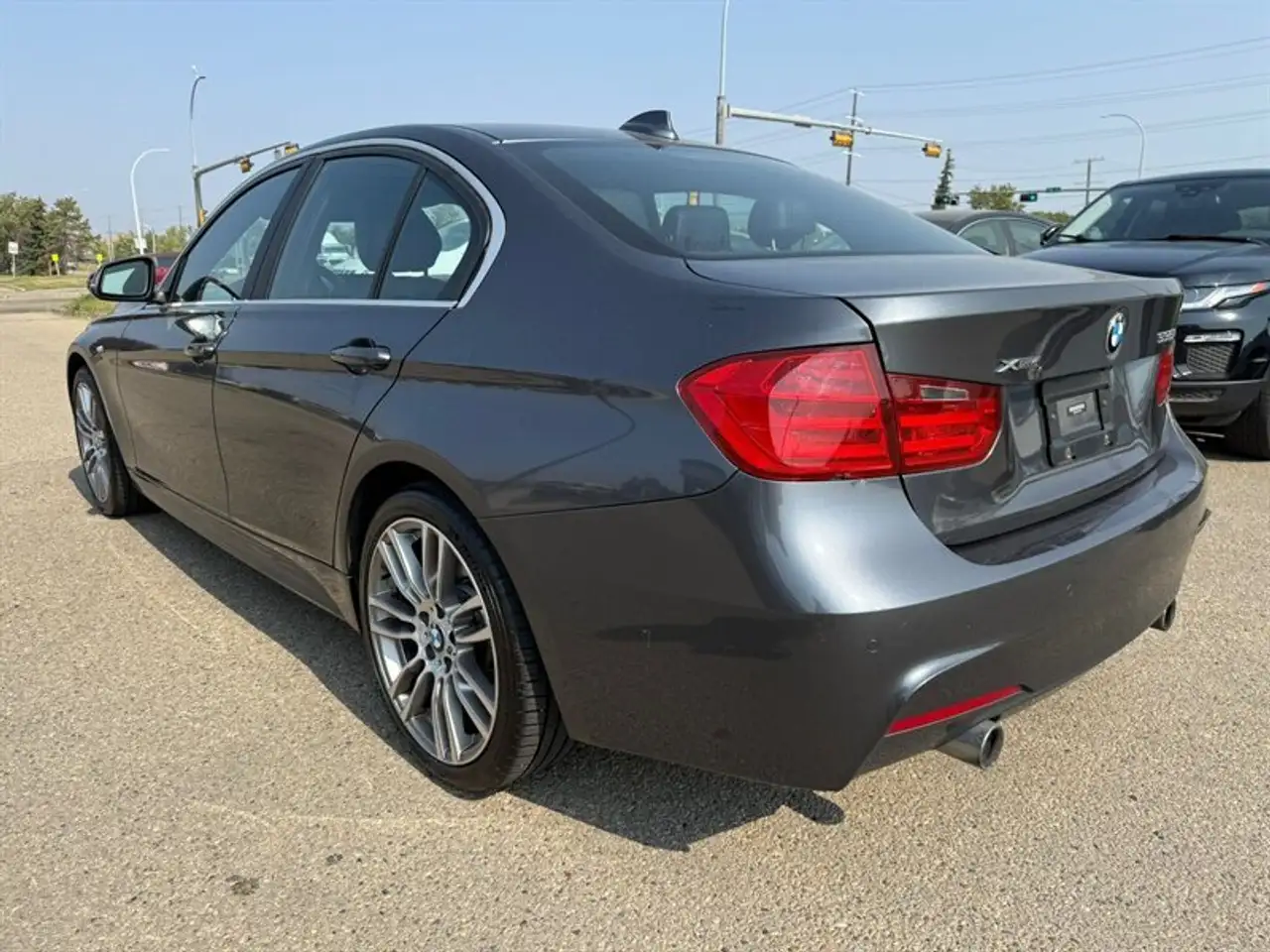 BMW 3 Series photo BMW 3 Series