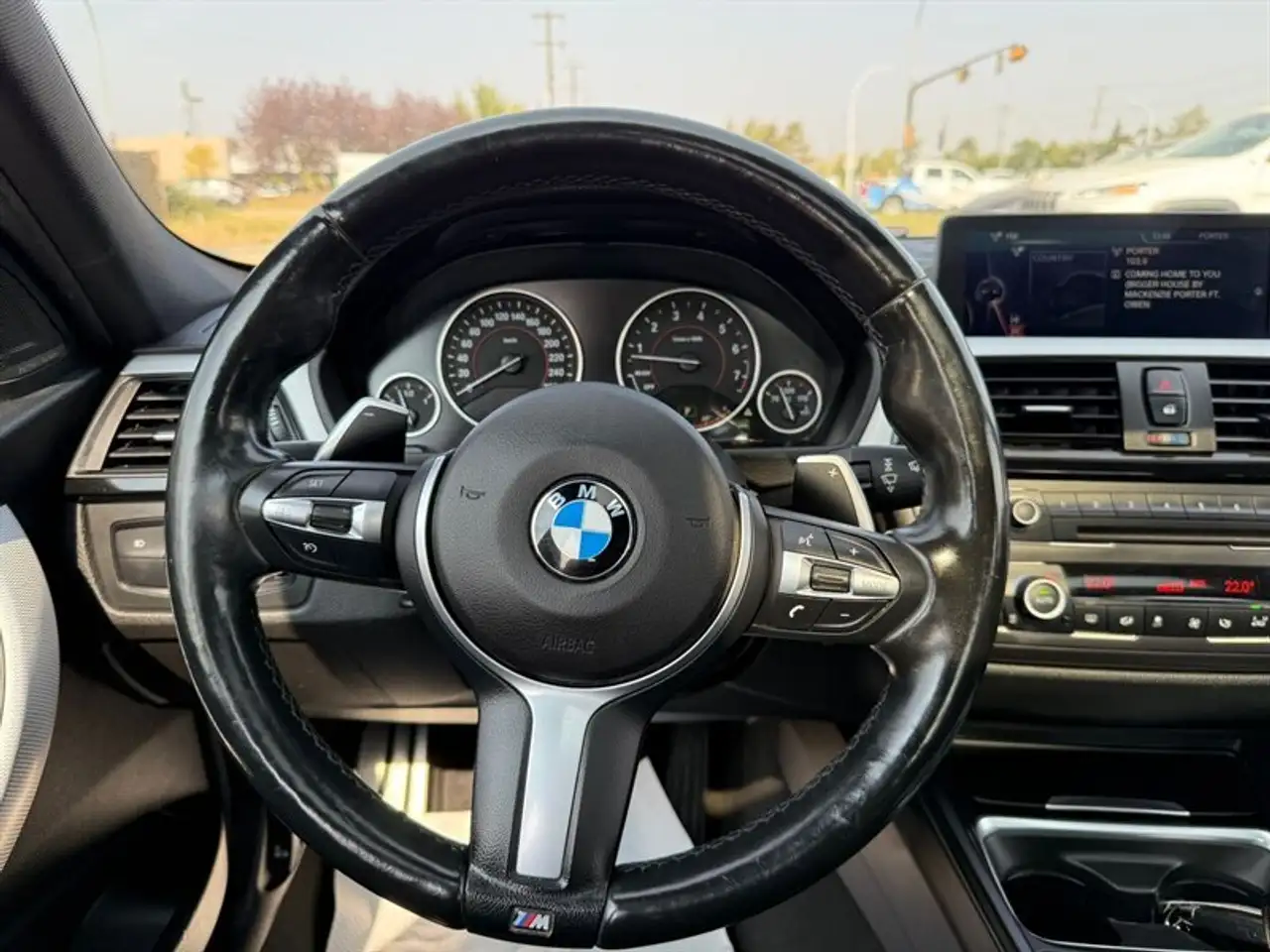 BMW 3 Series photo BMW 3 Series