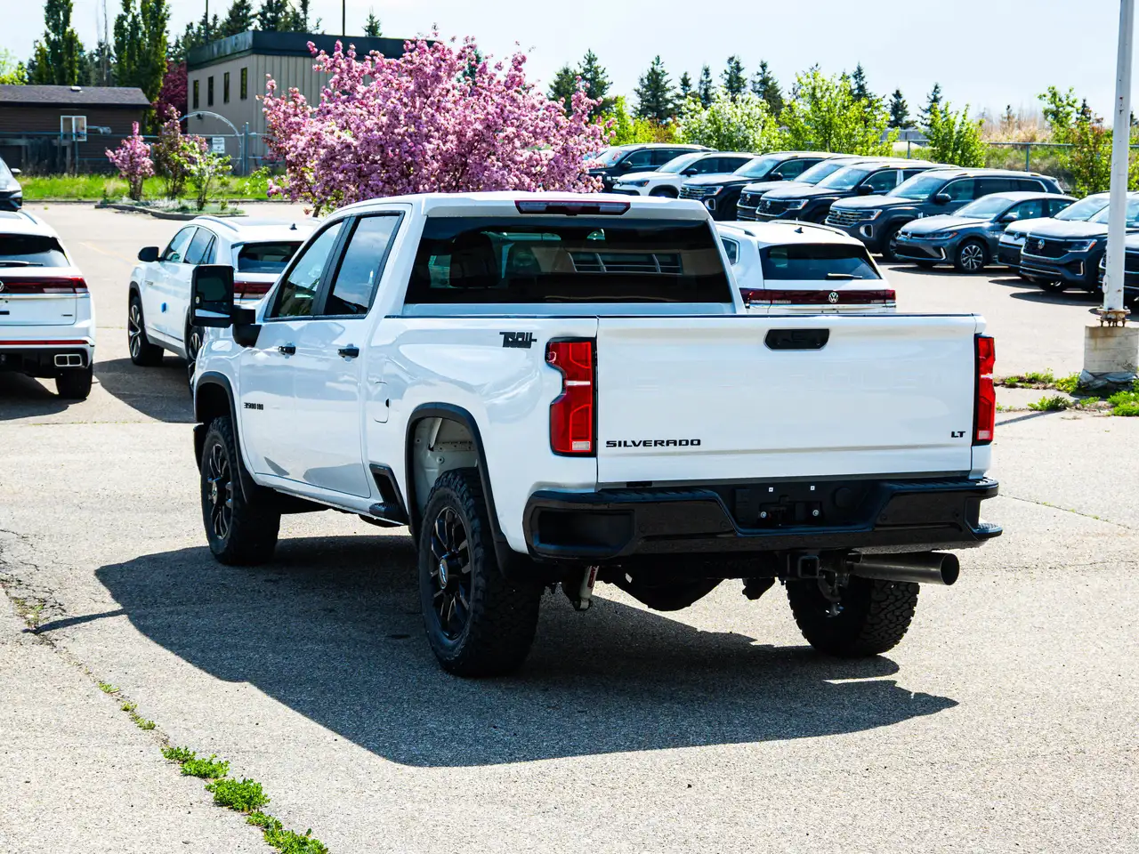 Chevrolet Silverado 3500 photo Chevrolet Silverado 3500
