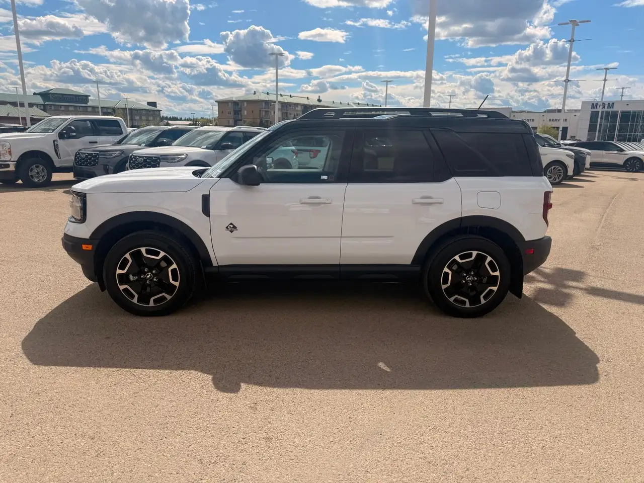 Ford Bronco Sport photo Ford Bronco Sport
