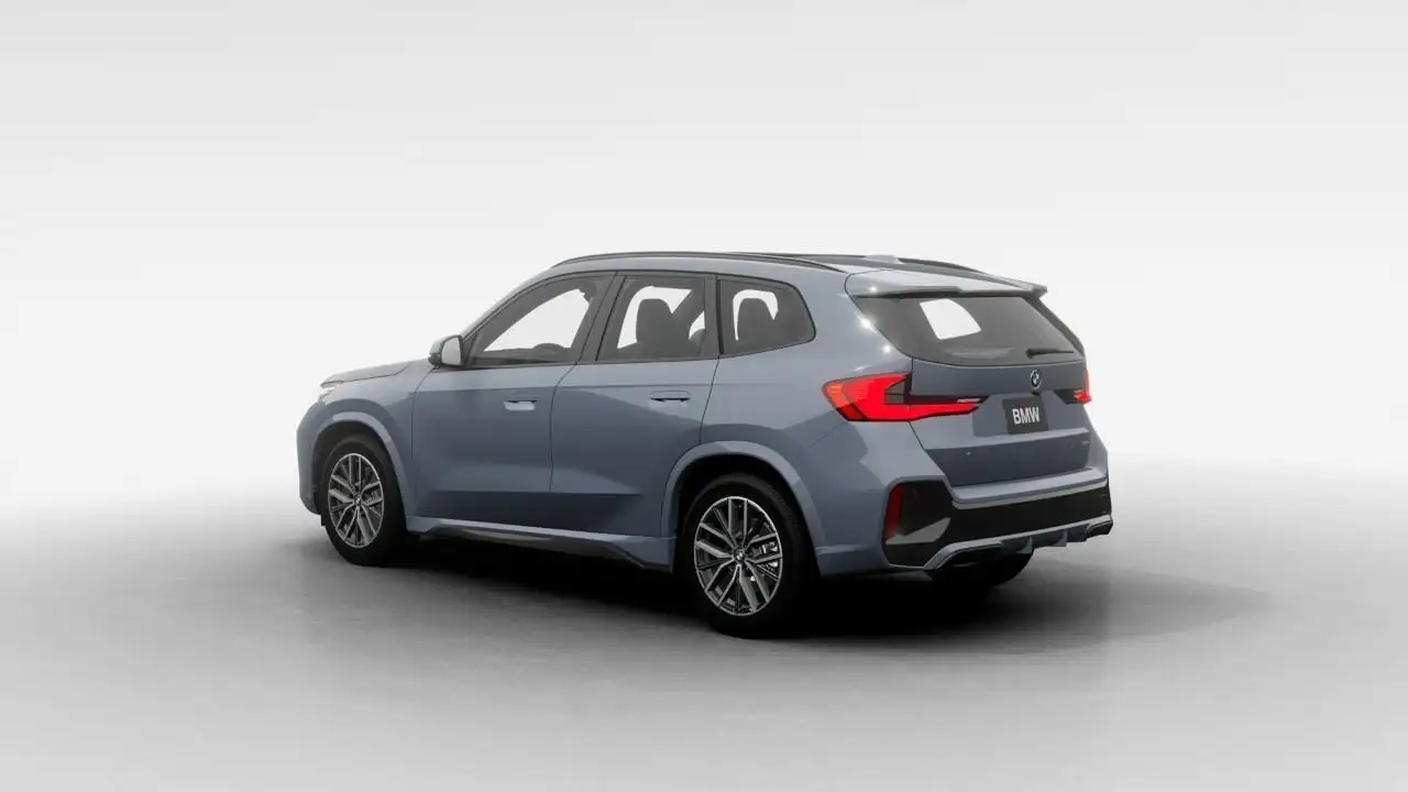 BMW X1 photo BMW X1