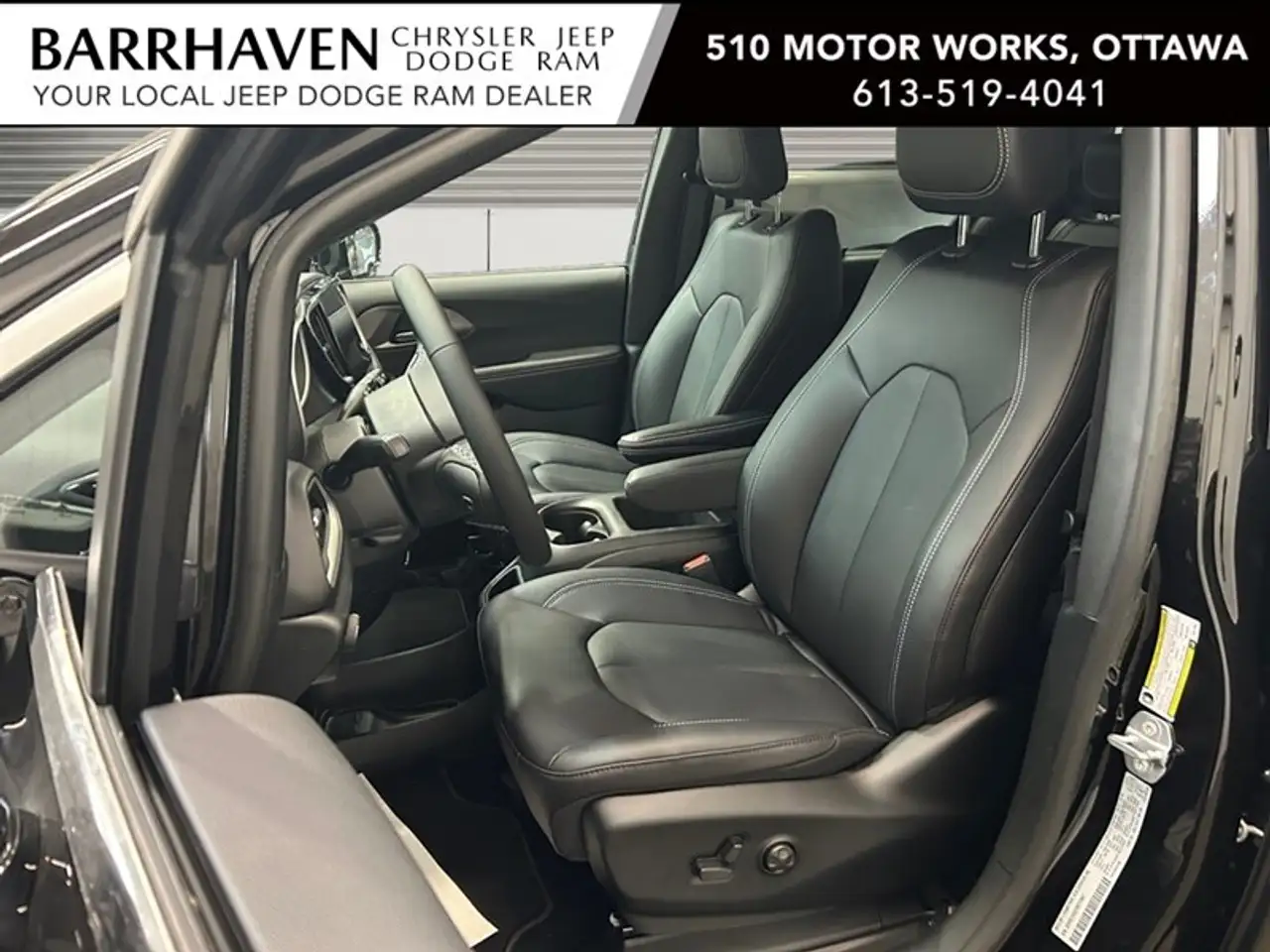 Chrysler Grand Caravan photo Chrysler Grand Caravan