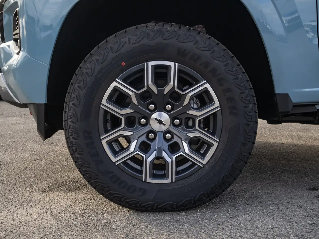 Chevrolet Colorado снимка Chevrolet Colorado