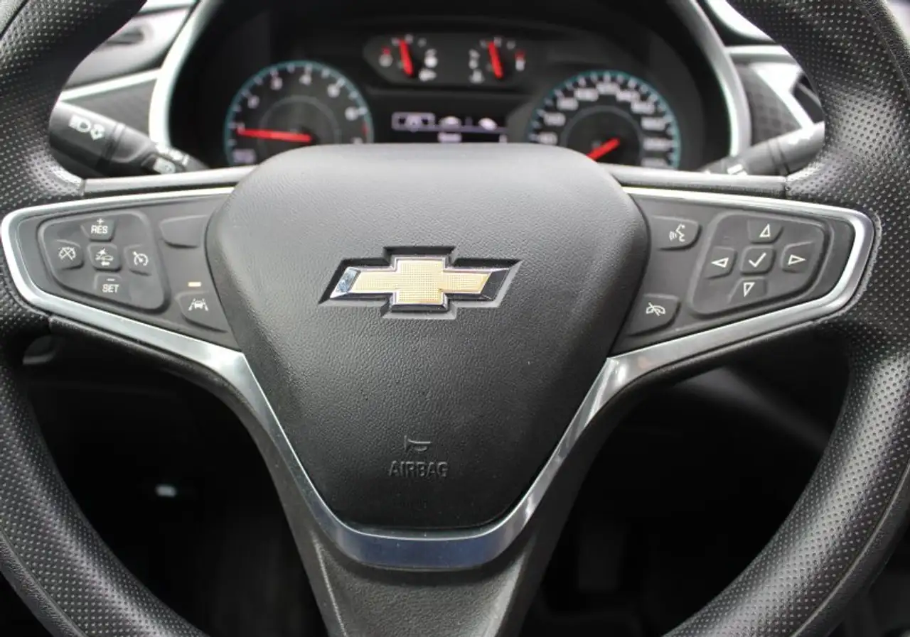 Chevrolet Malibu снимка Chevrolet Malibu
