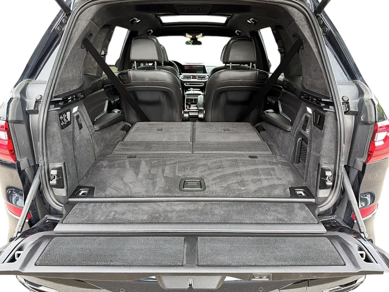 BMW X7 снимка BMW X7