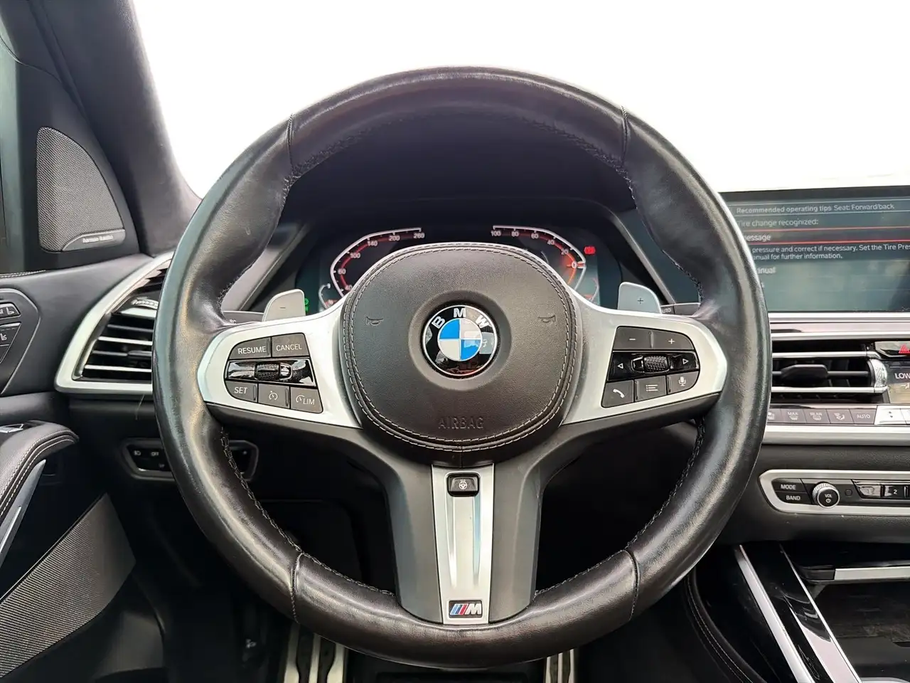 BMW X7 снимка BMW X7