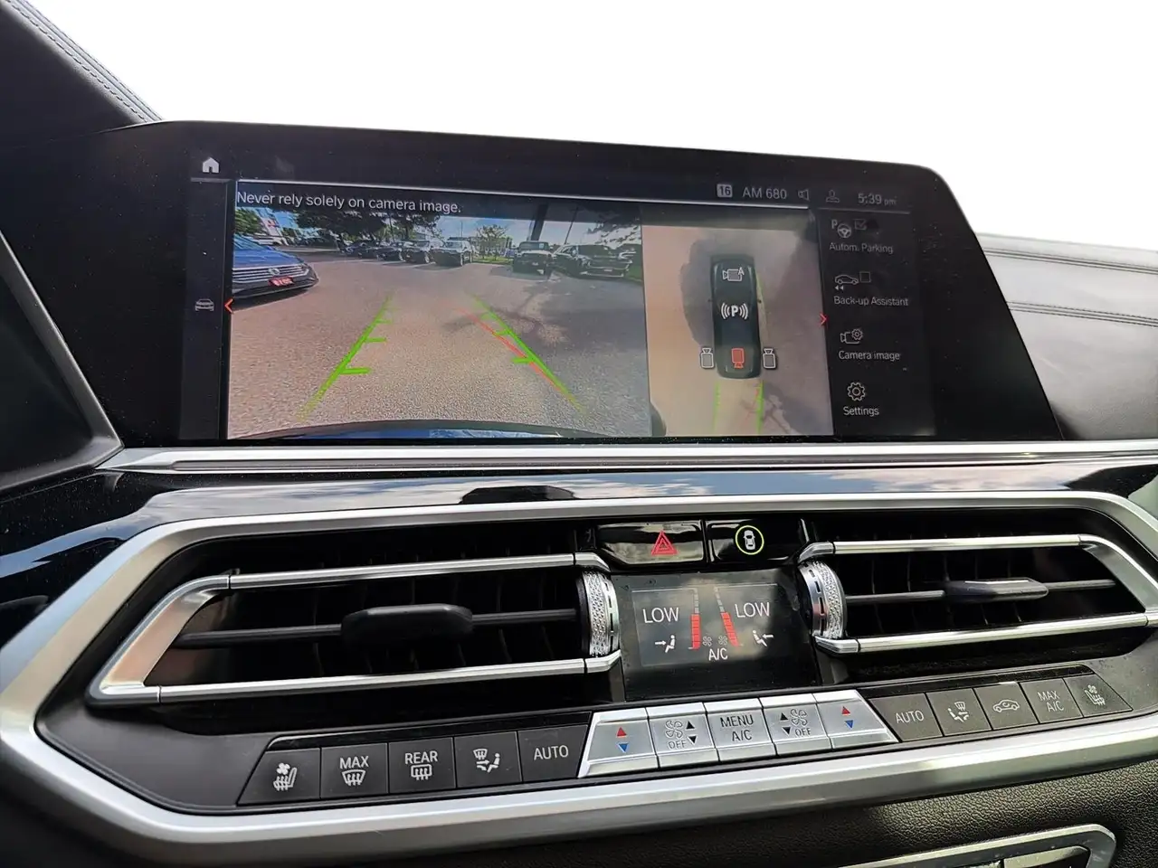 BMW X7 снимка BMW X7