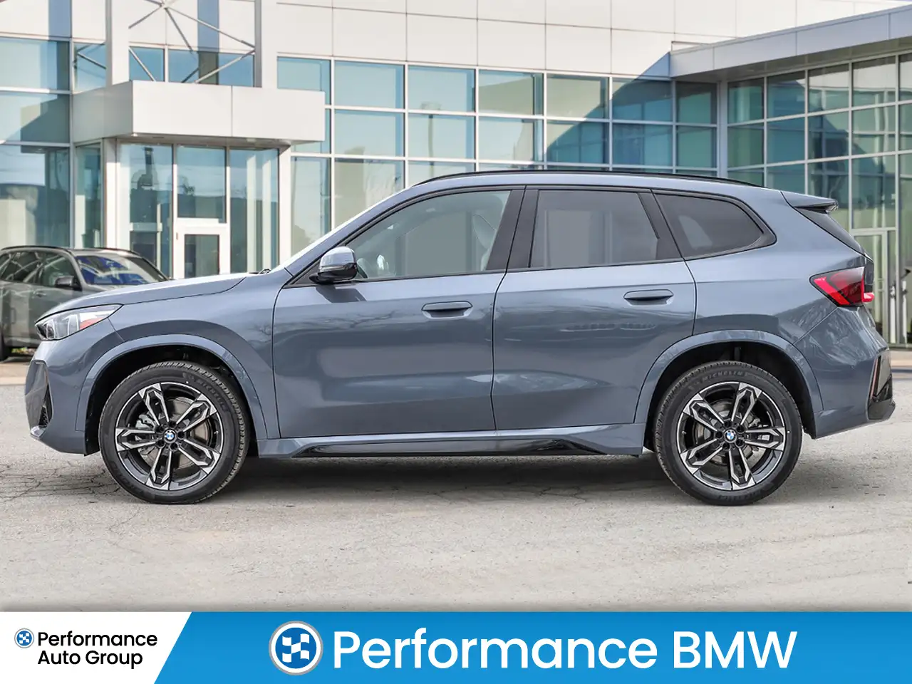 BMW X1 photo BMW X1