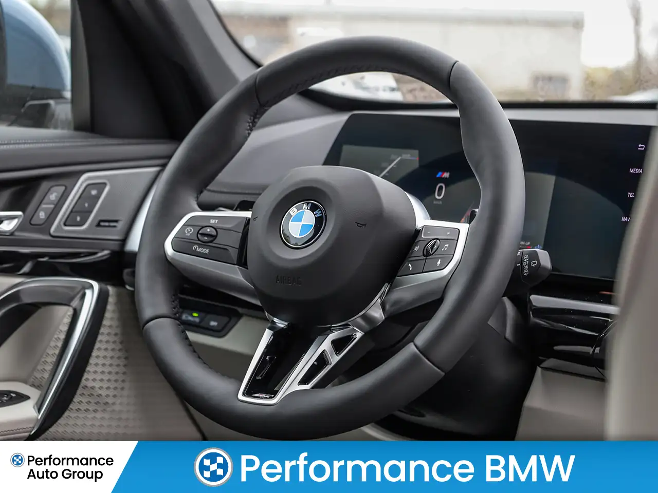 BMW X1 photo BMW X1