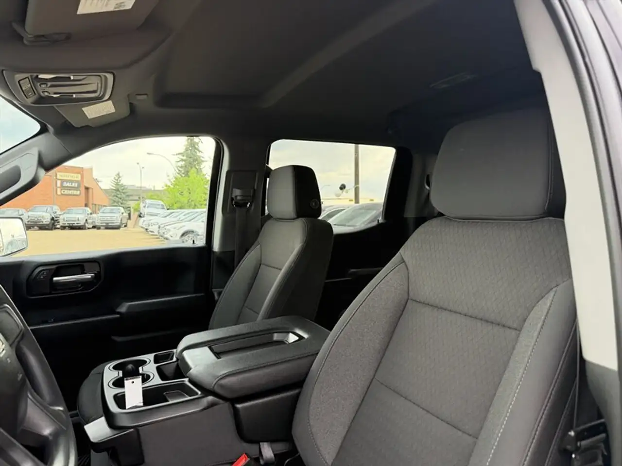Chevrolet Silverado 1500 photo Chevrolet Silverado 1500