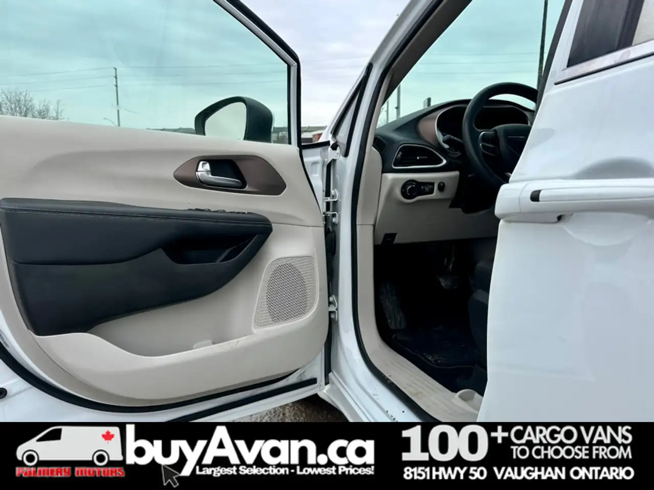 Chrysler Grand Caravan снимка Chrysler Grand Caravan