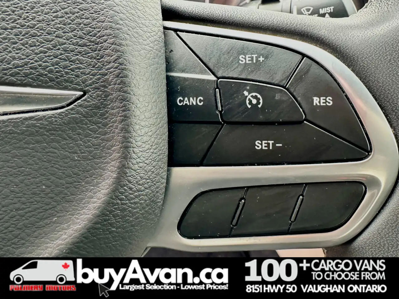 Chrysler Grand Caravan снимка Chrysler Grand Caravan