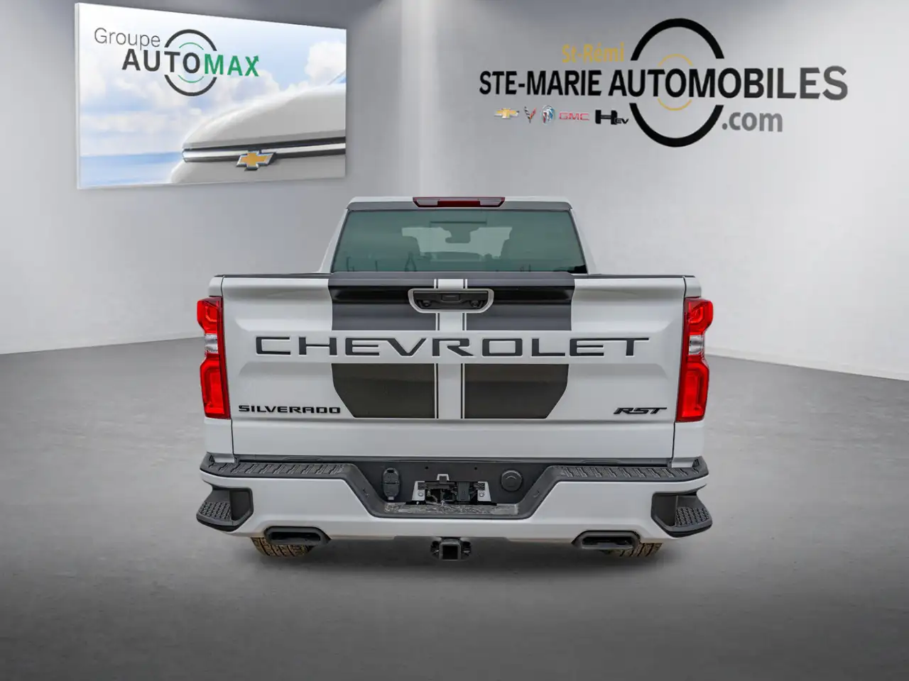 Chevrolet Silverado 1500 снимка Chevrolet Silverado 1500