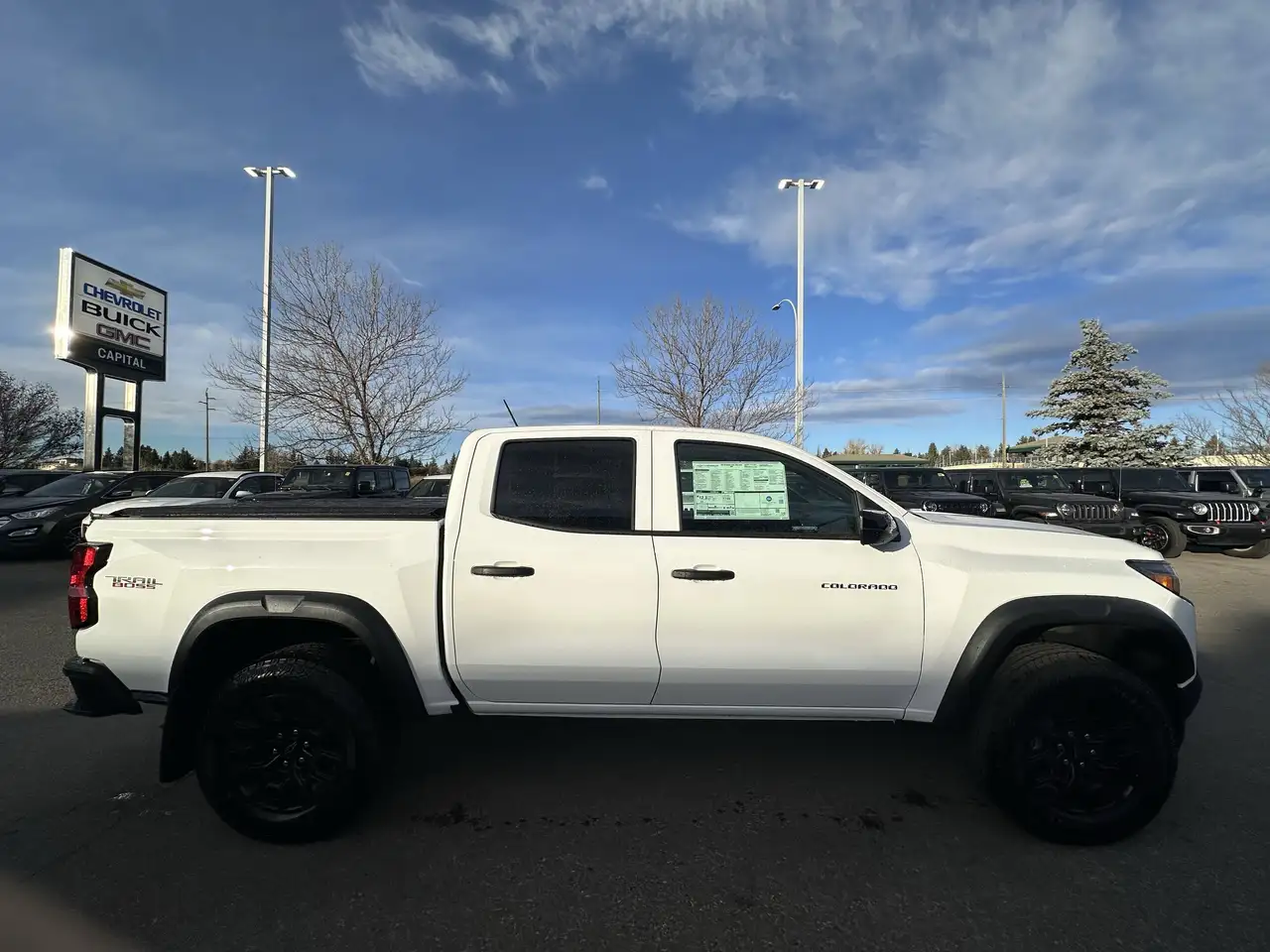 Chevrolet Colorado снимка Chevrolet Colorado