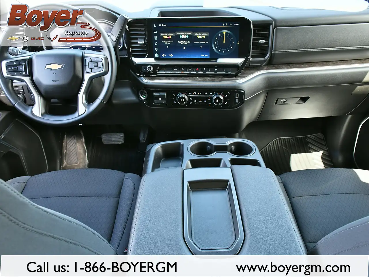 Chevrolet Silverado 1500 снимка Chevrolet Silverado 1500
