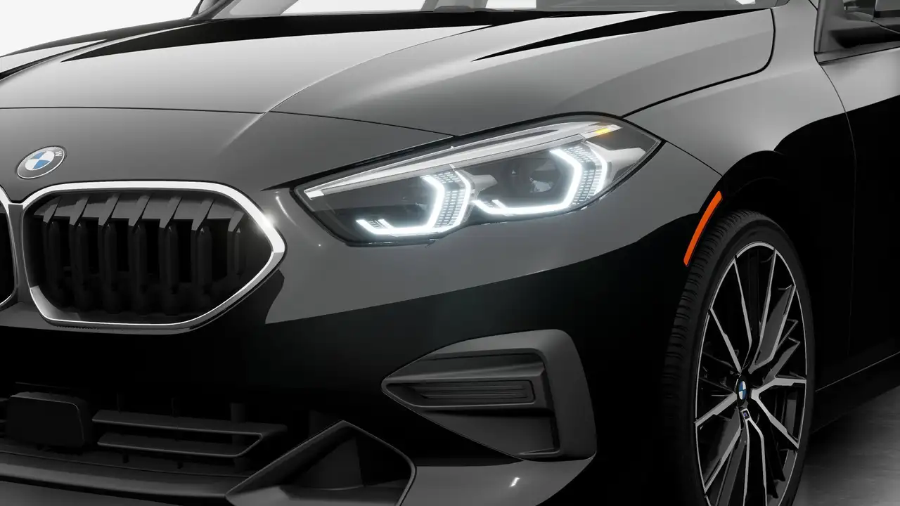 BMW 2 Series photo BMW 2 Series