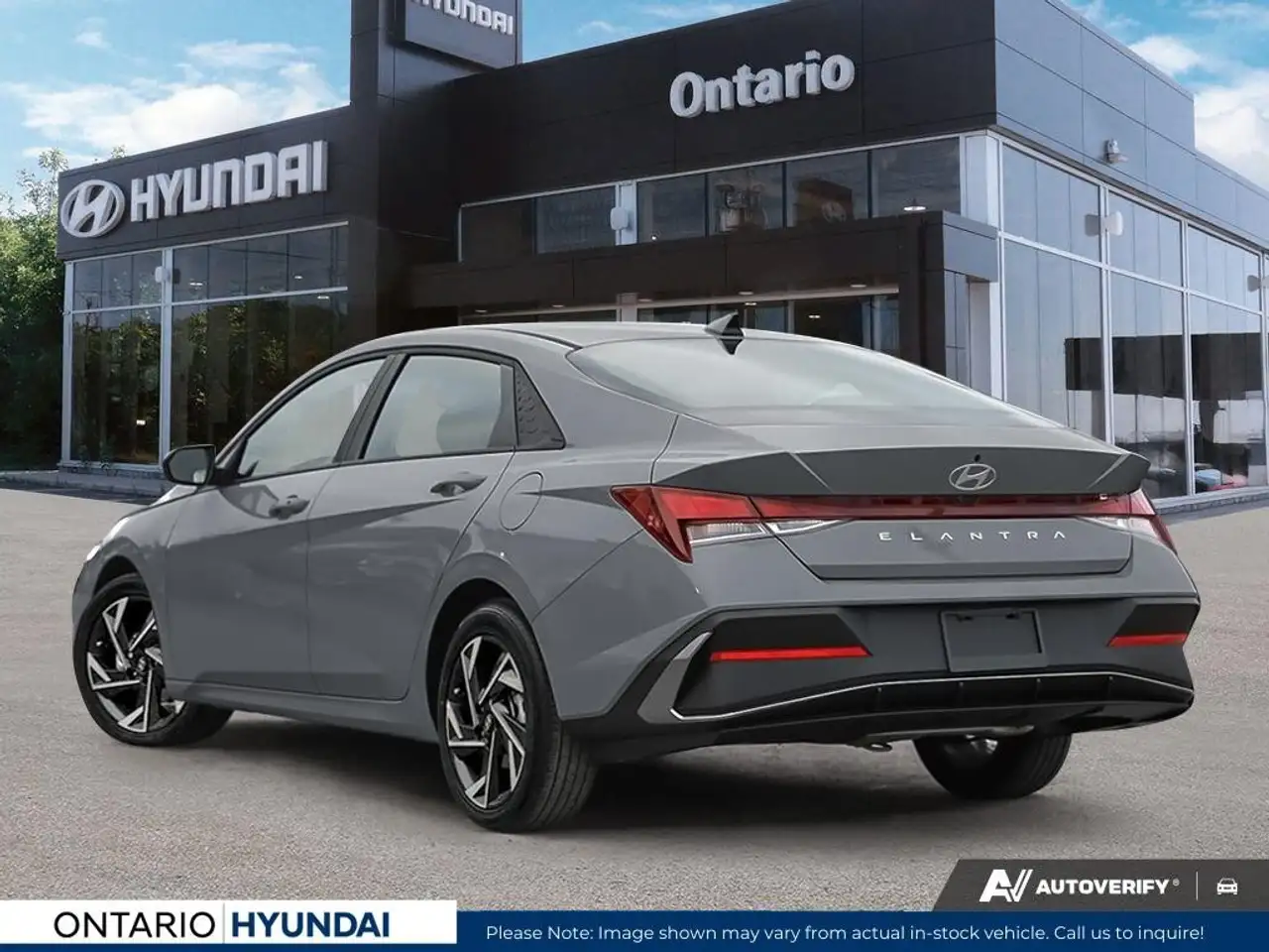 Hyundai ELANTRA снимка Hyundai ELANTRA