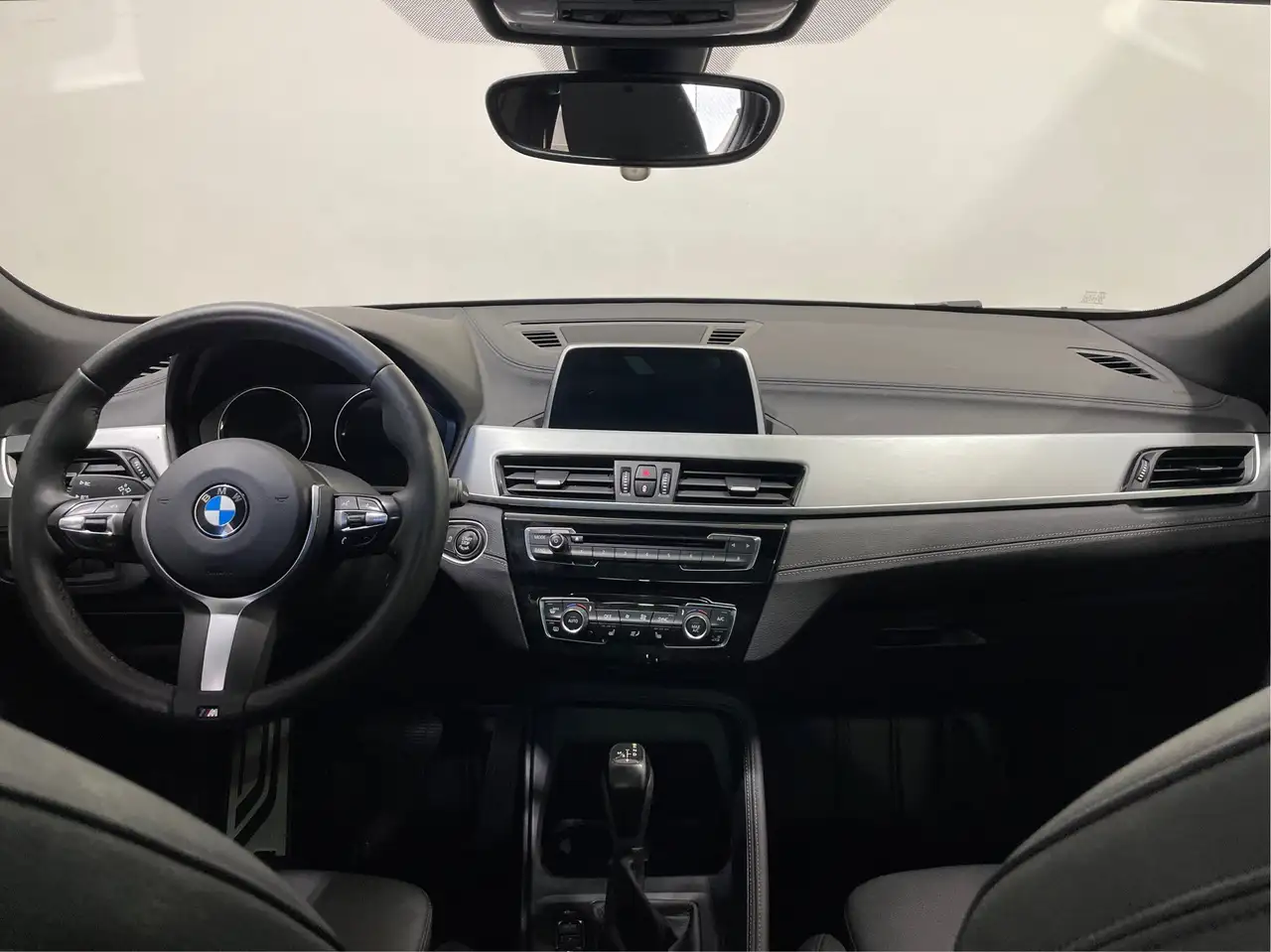 BMW X2 photo BMW X2