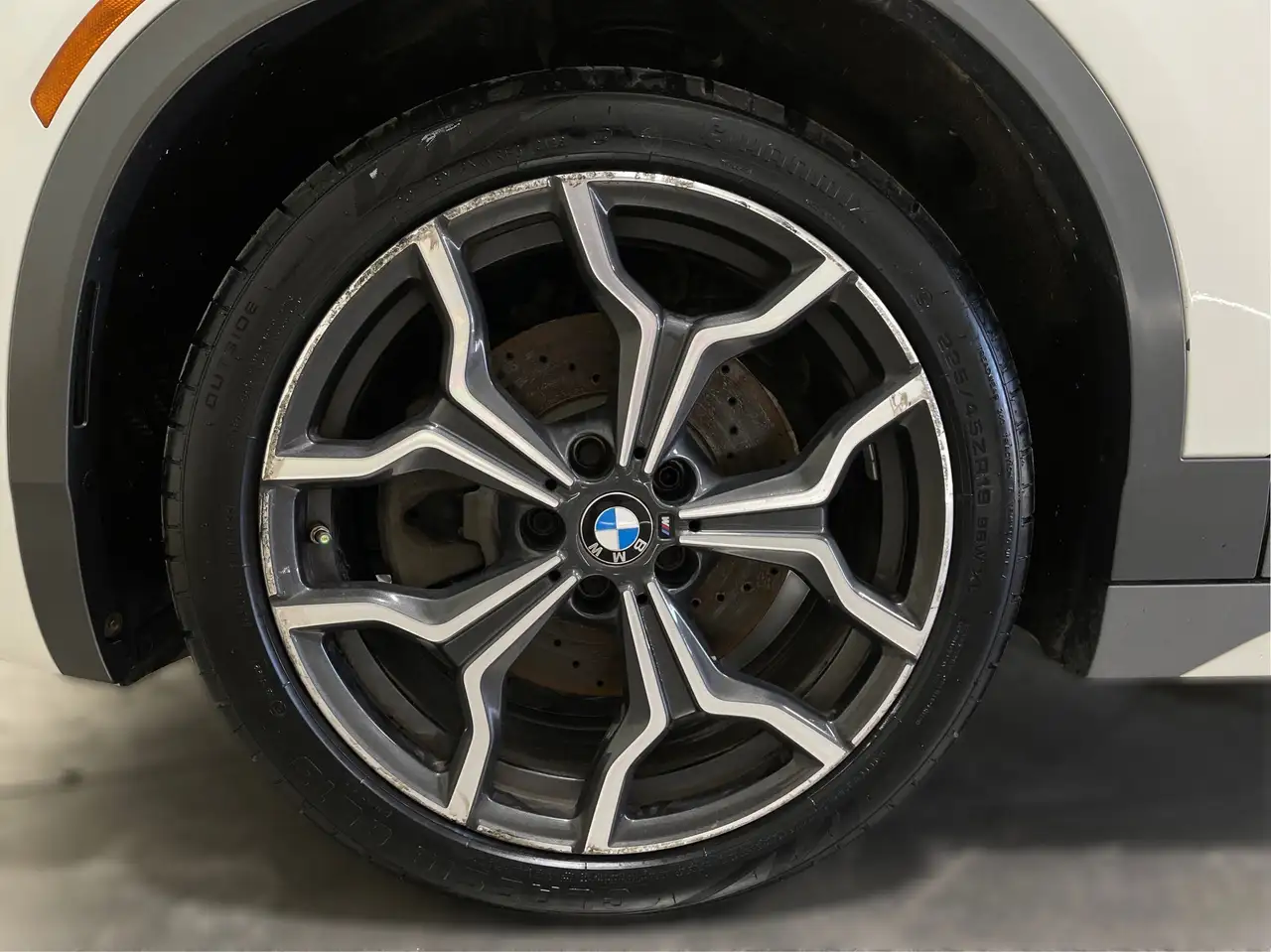 BMW X2 photo BMW X2