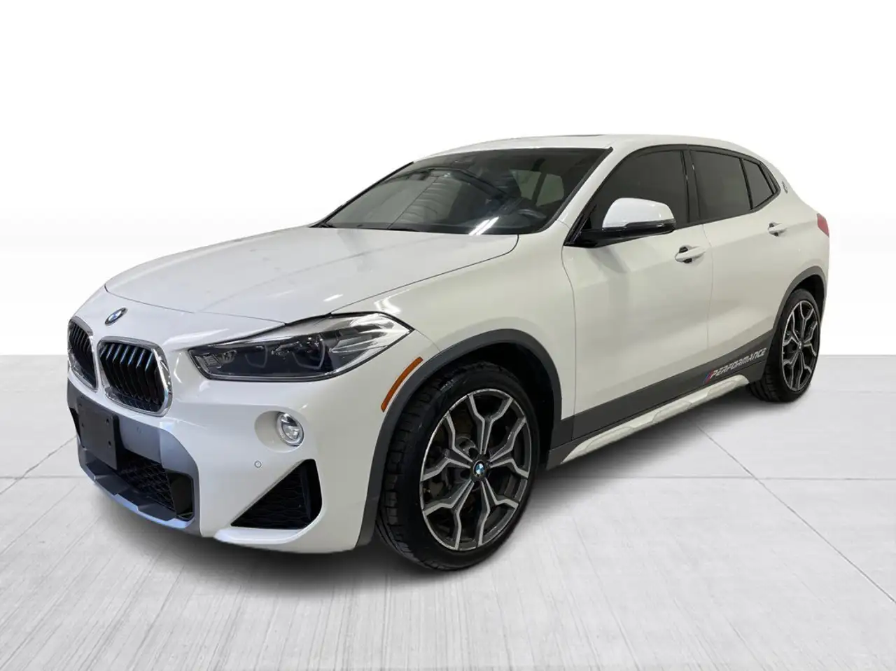 BMW X2 photo BMW X2