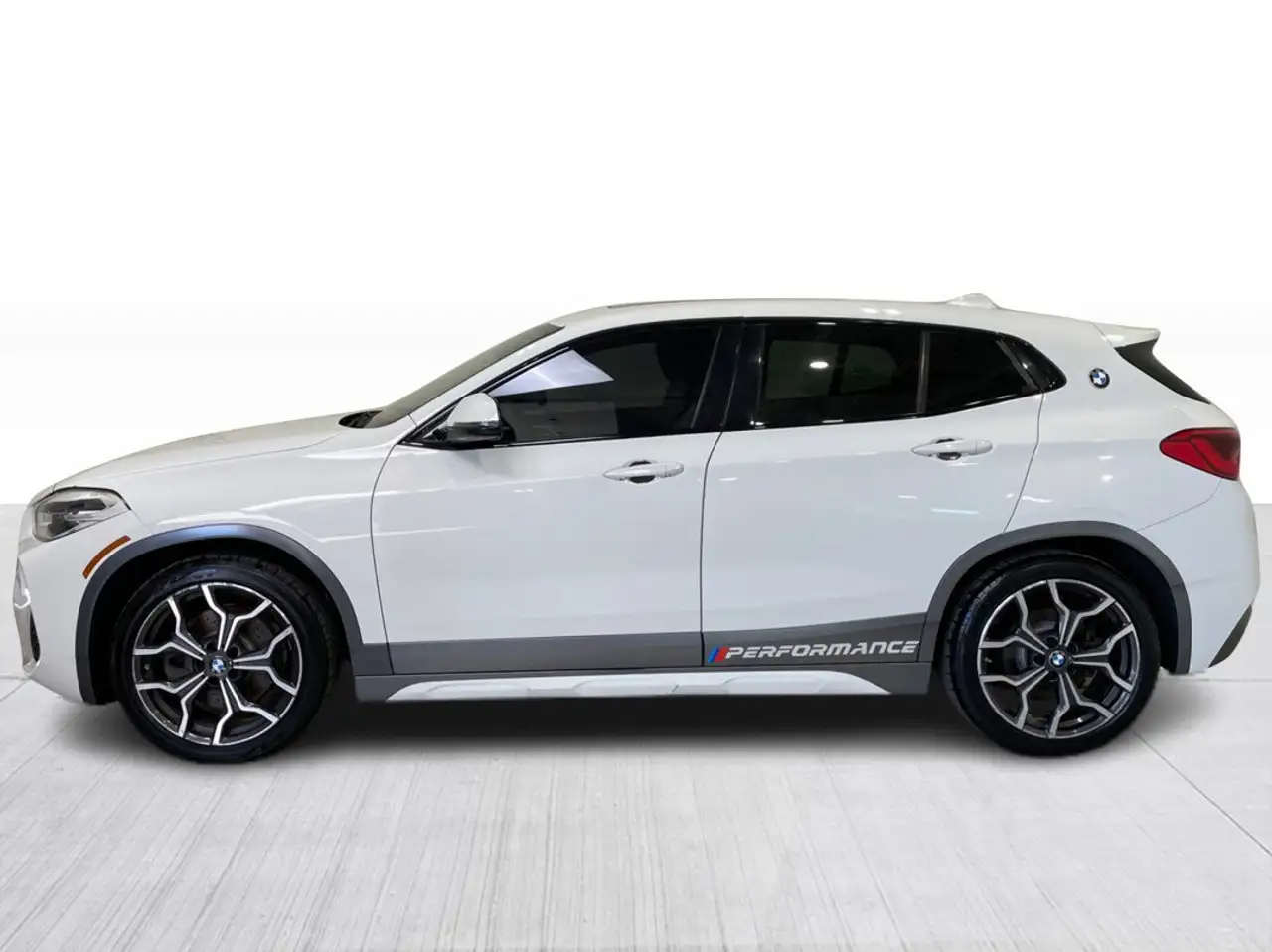 BMW X2 photo BMW X2