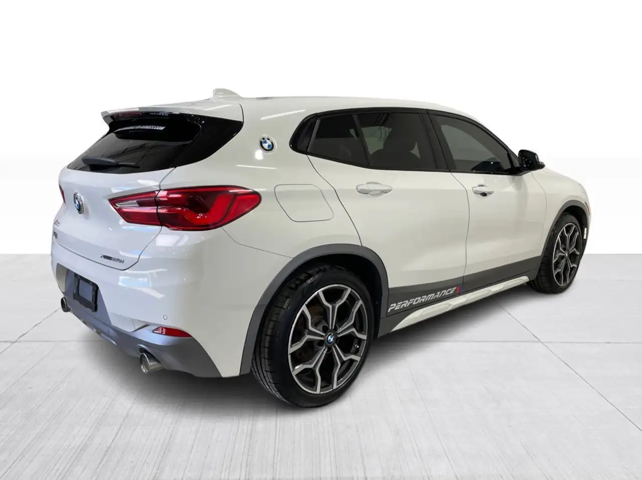 BMW X2 photo BMW X2