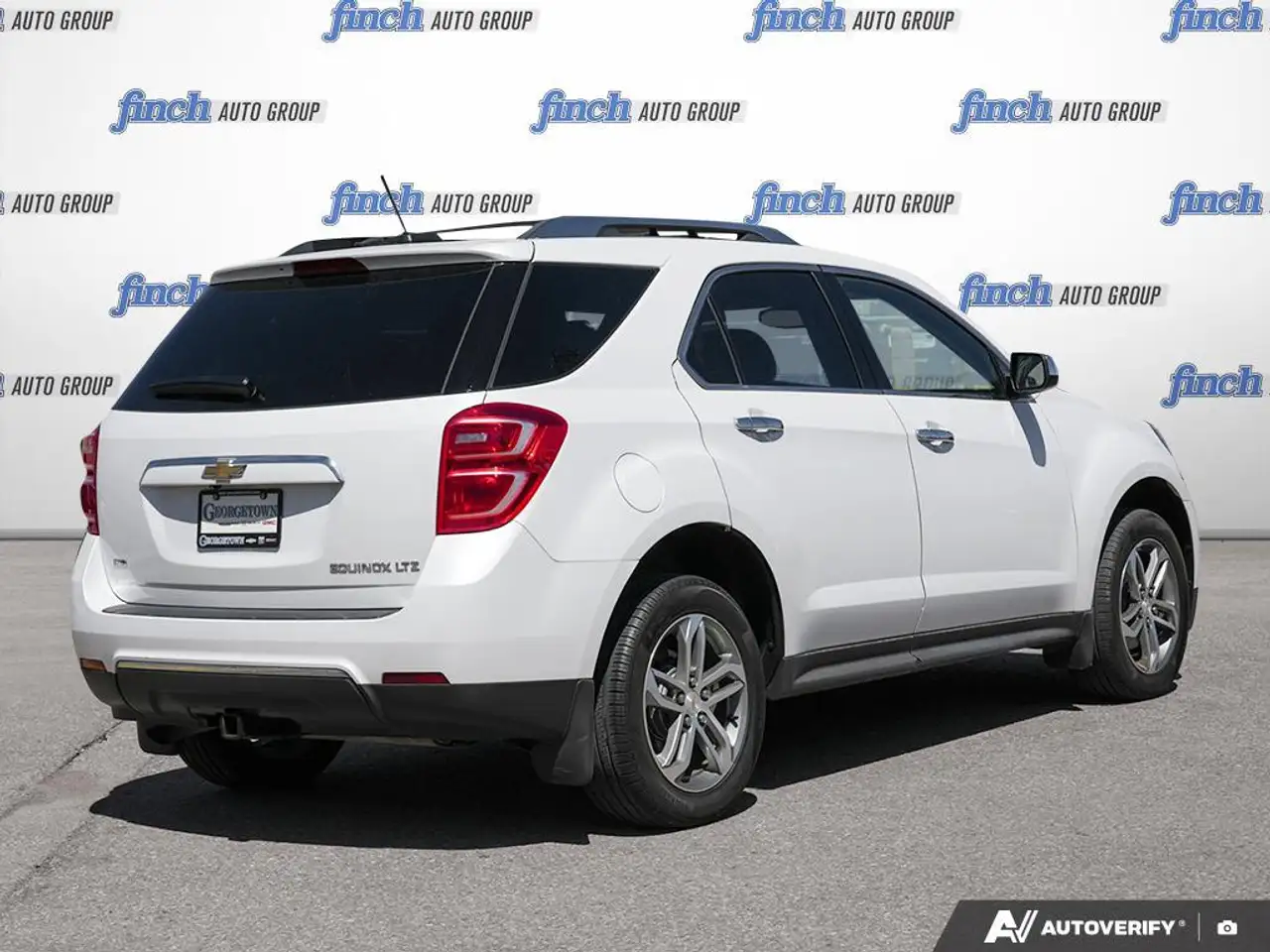Chevrolet Equinox photo Chevrolet Equinox