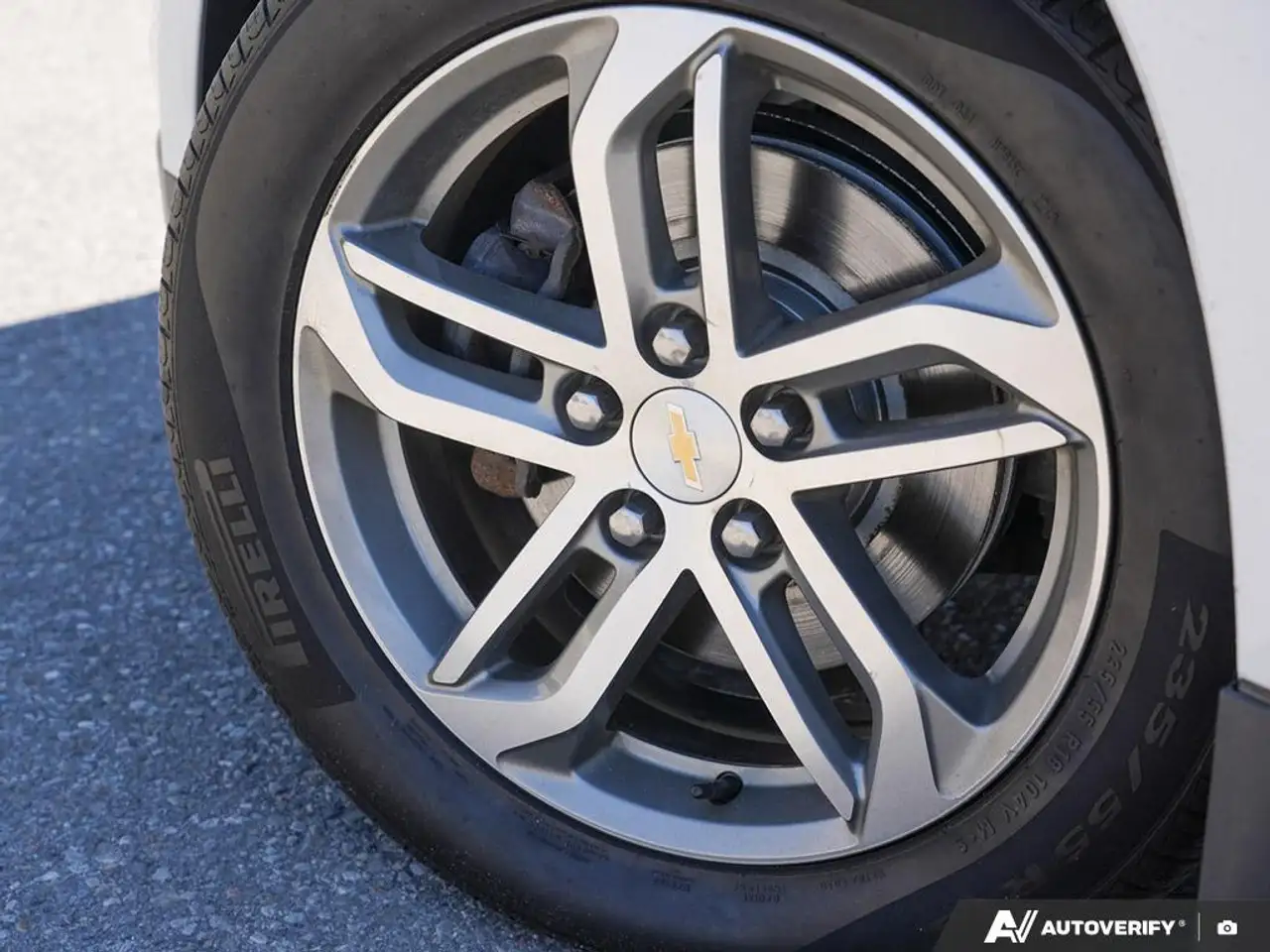 Chevrolet Equinox photo Chevrolet Equinox