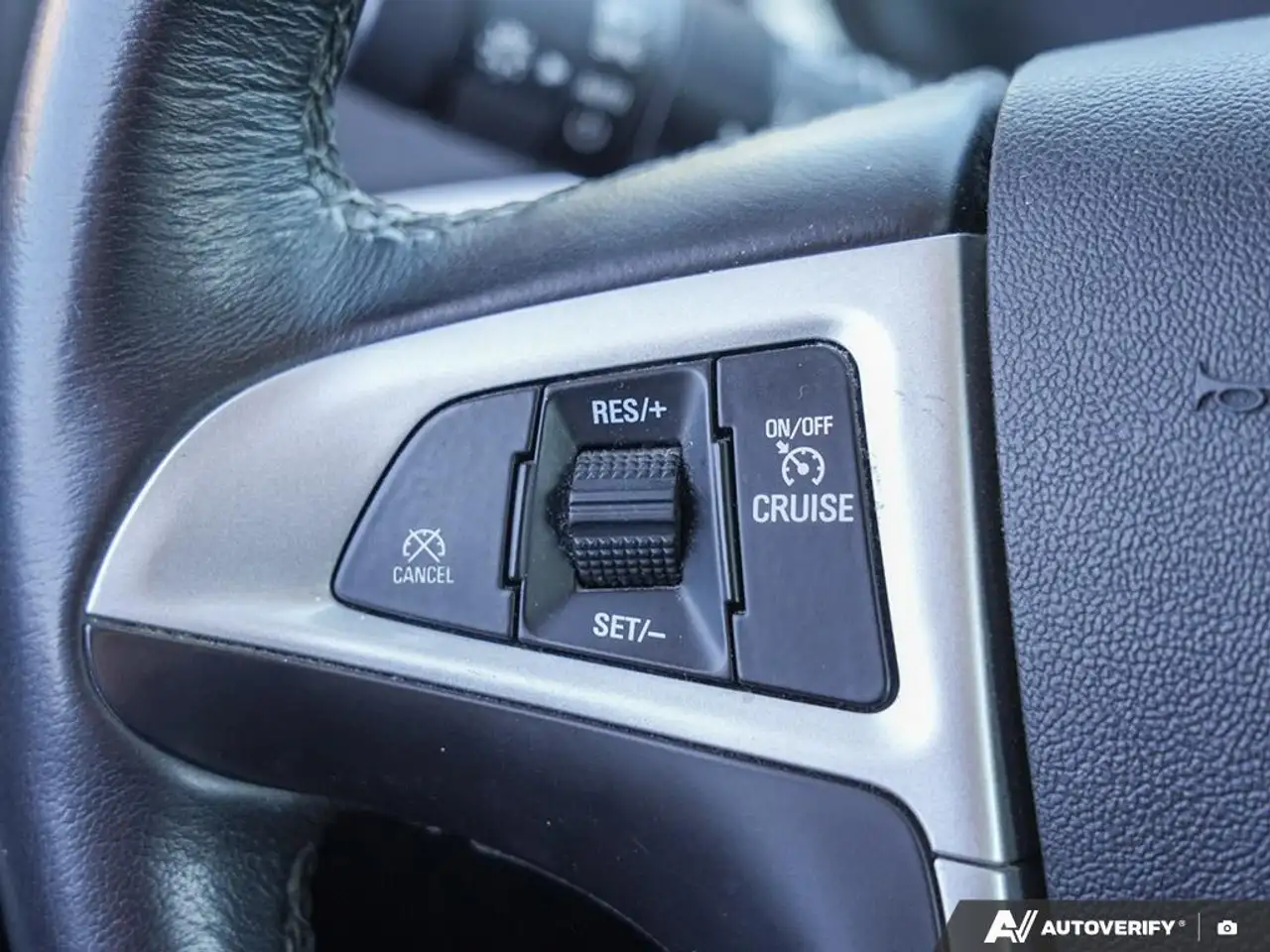 Chevrolet Equinox photo Chevrolet Equinox