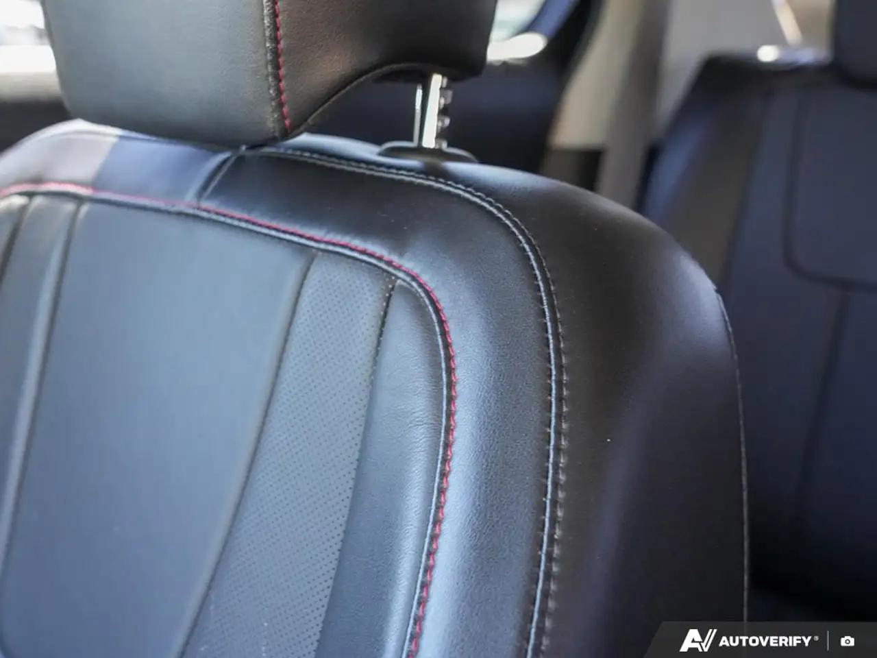 Chevrolet Equinox photo Chevrolet Equinox