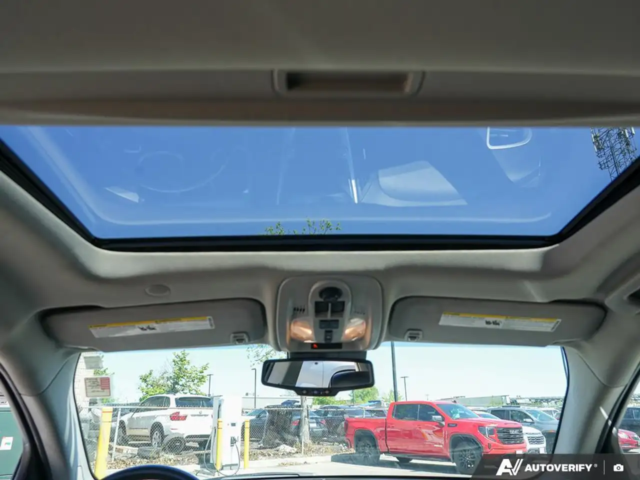 Chevrolet Equinox photo Chevrolet Equinox