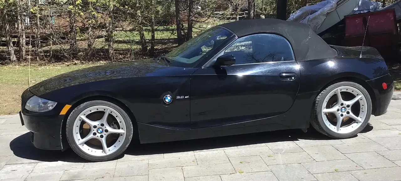 BMW Z4 photo BMW Z4