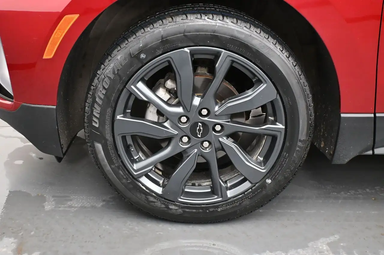 Chevrolet Equinox снимка Chevrolet Equinox