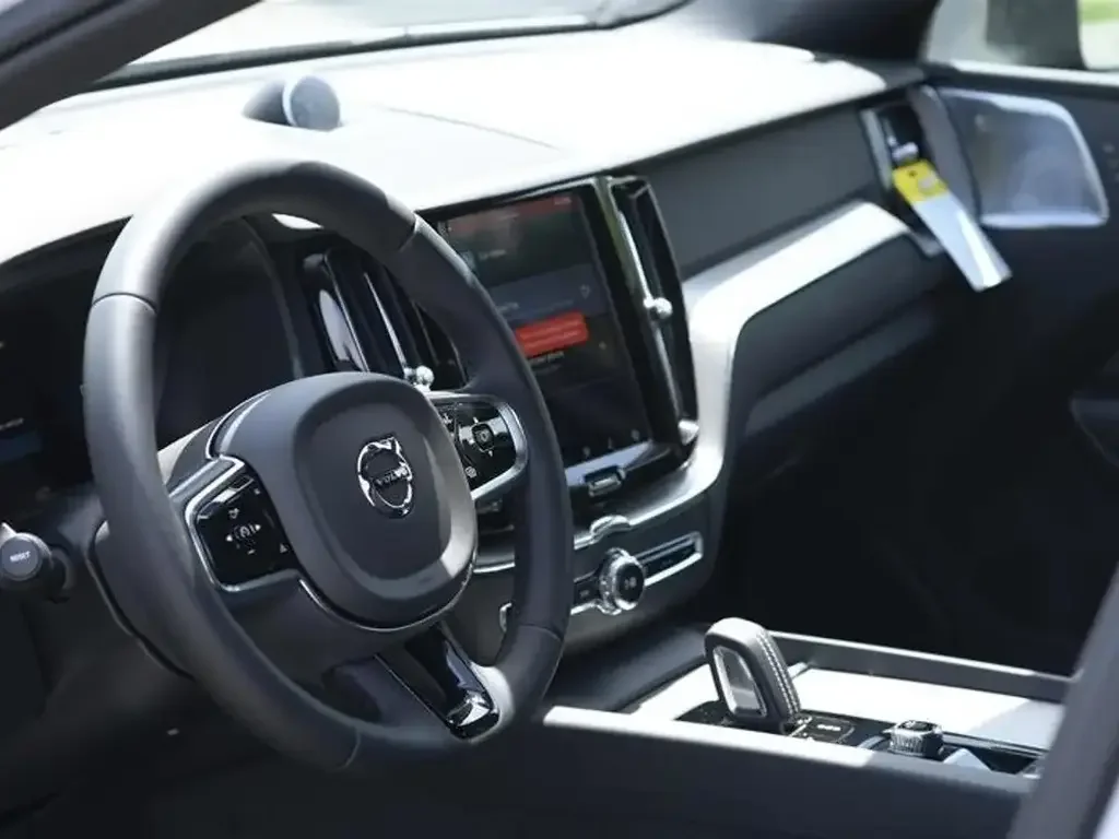 Volvo XC60 photo Volvo XC60