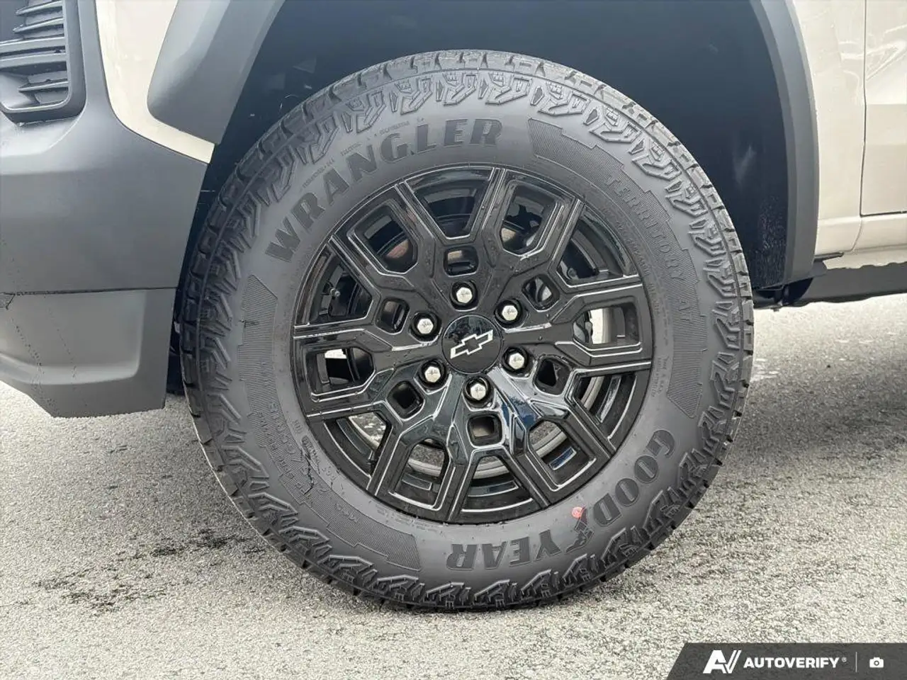 Chevrolet Colorado снимка Chevrolet Colorado