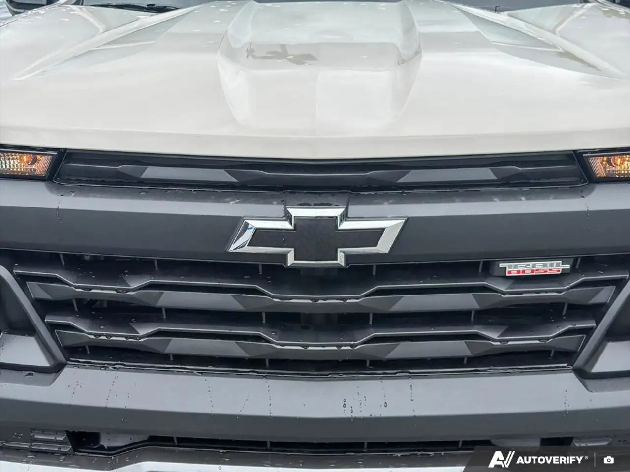 Chevrolet Colorado снимка Chevrolet Colorado