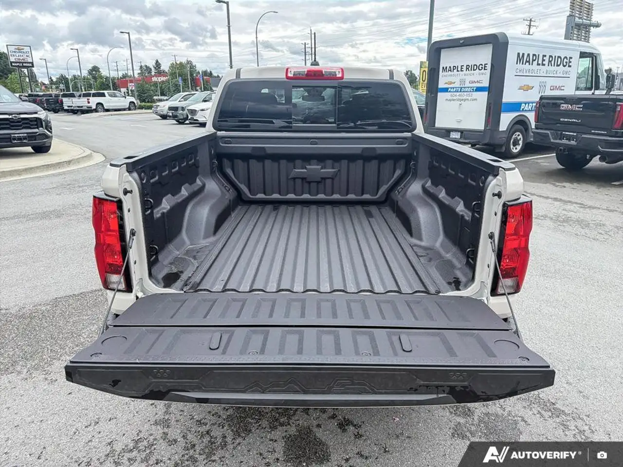 Chevrolet Colorado снимка Chevrolet Colorado