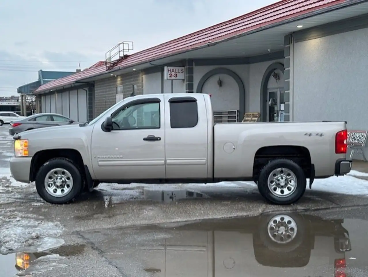 Chevrolet Silverado 1500 снимка Chevrolet Silverado 1500