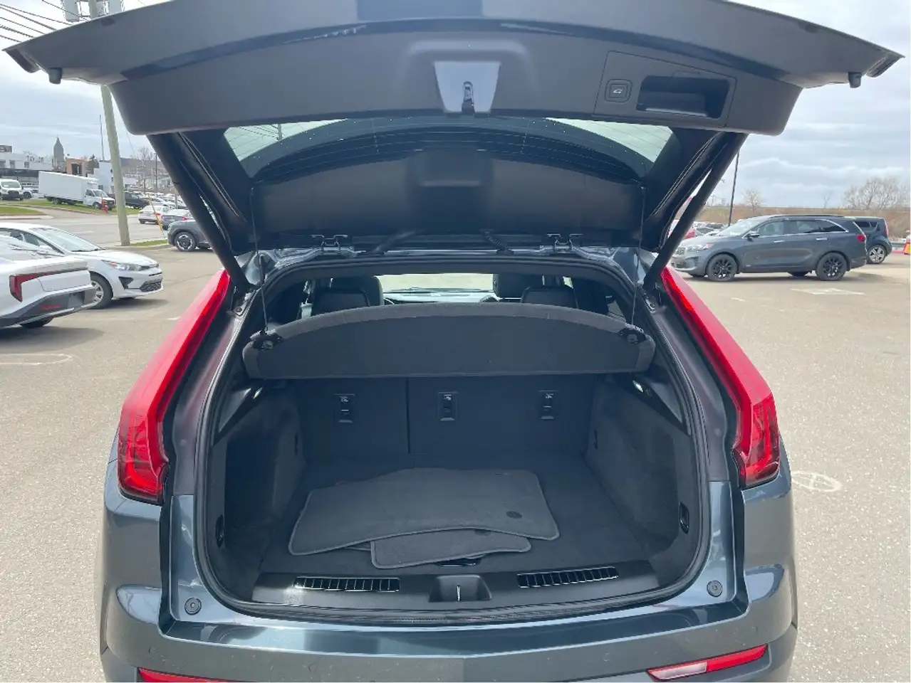 Cadillac XT4 fotografie Cadillac XT4