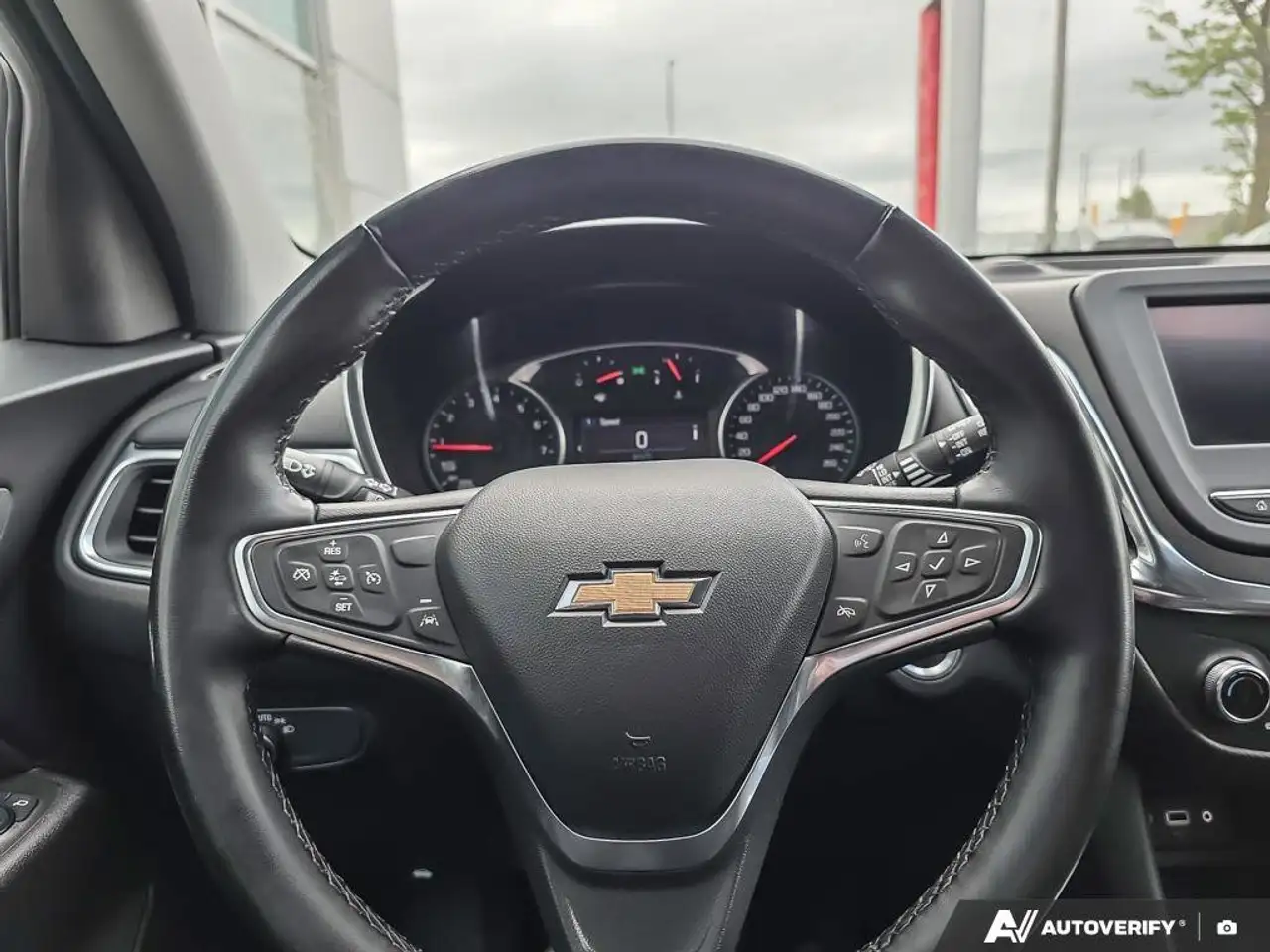 Chevrolet Equinox снимка Chevrolet Equinox