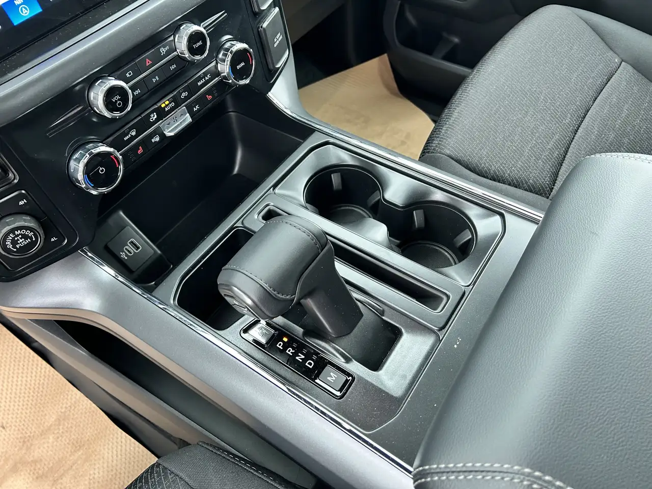 Ford F 150 снимка Ford F 150